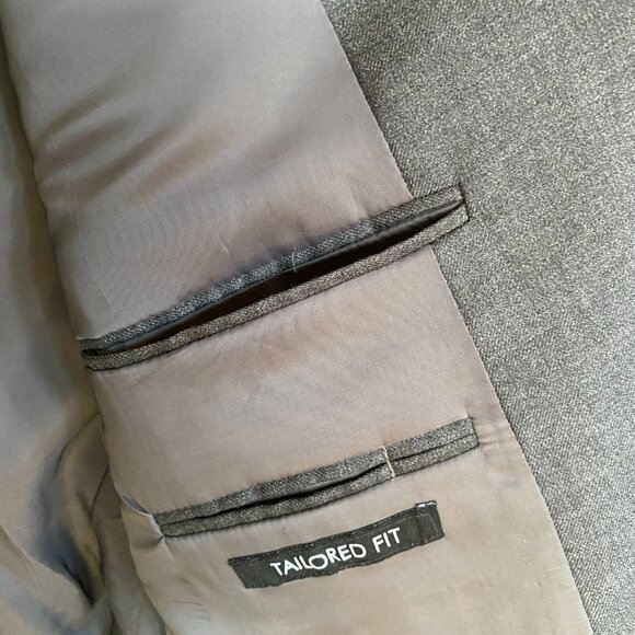 Jos. A. Bank Traveler Suit Jacket Sport Coat Charcoal Gray 44S Short NICE! - Picture 3 of 5